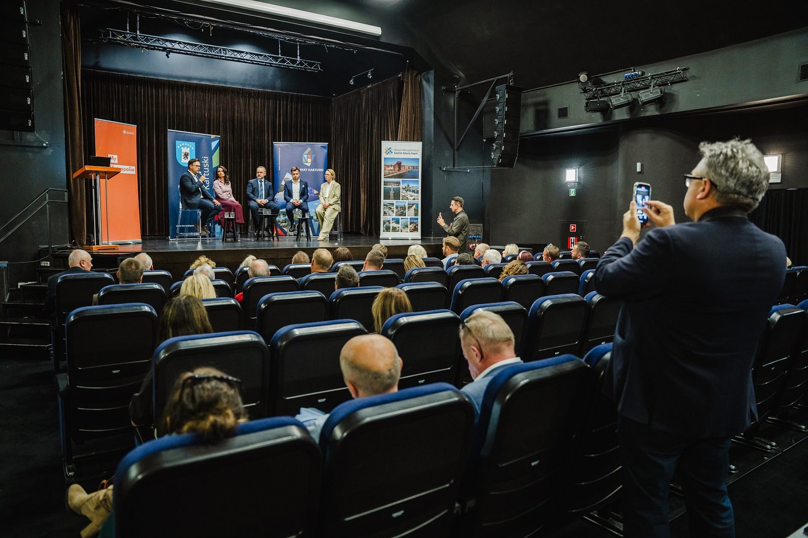 Wspólny bilet i kolej w centrum rozmów o przyszłej Metropolii